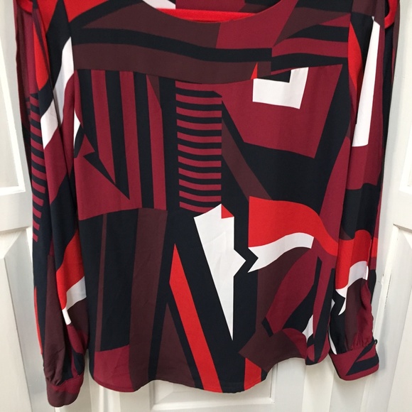 LOFT Long Sleeve Geometric Blouse - Picture 4 of 14